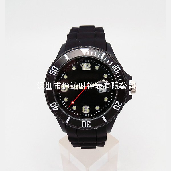 塑料殼硅膠帶手表批發(fā)