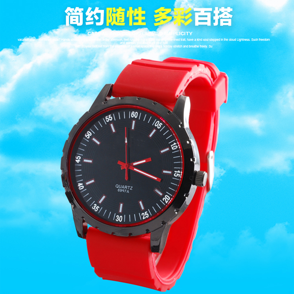 手表批發(fā)廠家供應(yīng)男士運動硅膠禮品手表廠家直銷【穩(wěn)達時鐘表】