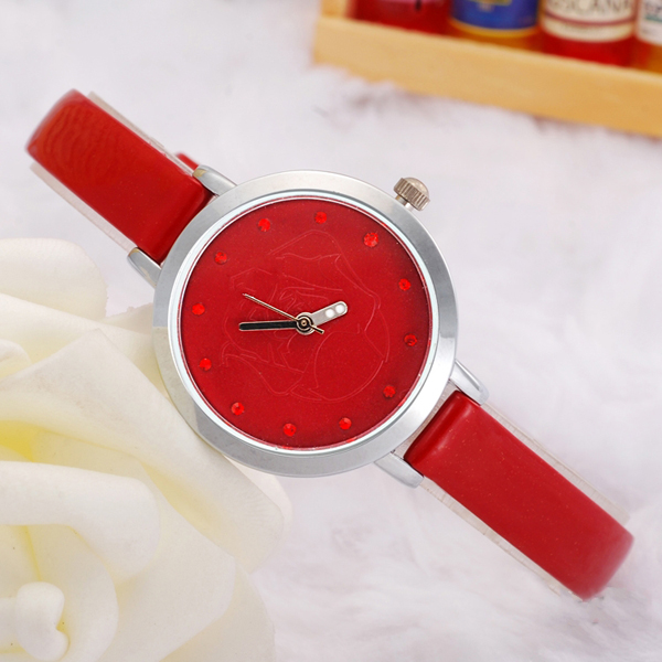 深圳手表批發(fā)廠家供應(yīng)優(yōu)雅女士石英手表批發(fā)【穩(wěn)達(dá)時鐘表】