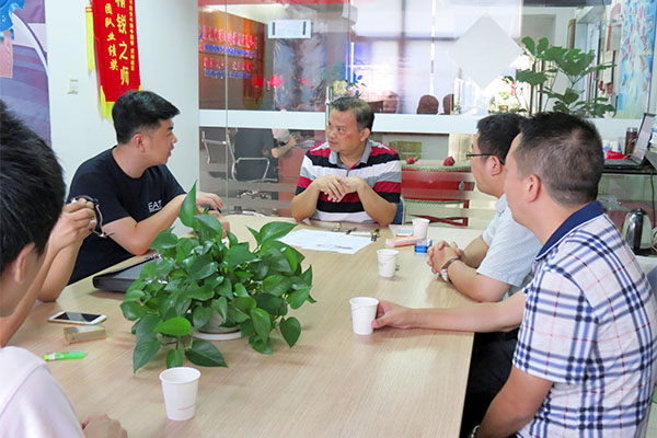 穩(wěn)達(dá)時(shí)手表廠客戶來(lái)訪案例