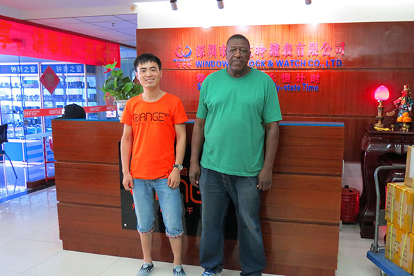 穩(wěn)達時手表工廠客戶來訪