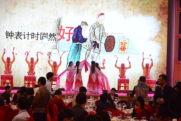 穩(wěn)達(dá)時手表廠家鼓魂舞蹈