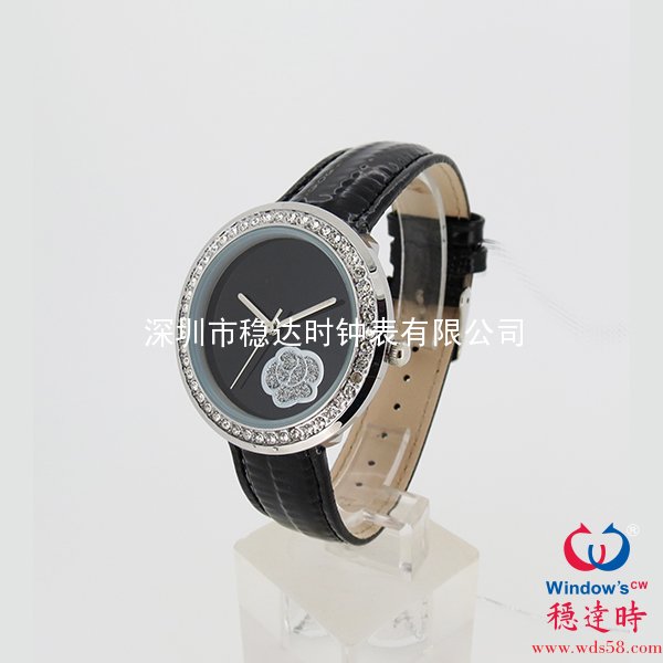 清秀可愛花朵面時尚手表