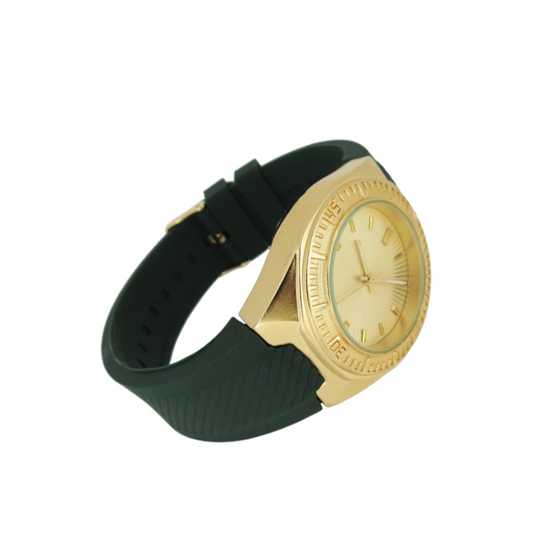 穩(wěn)達時合金殼簡約經(jīng)典男士手表定做