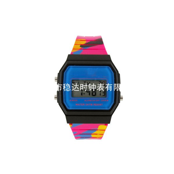 穩(wěn)達(dá)時(shí)時(shí)尚方型電子手表