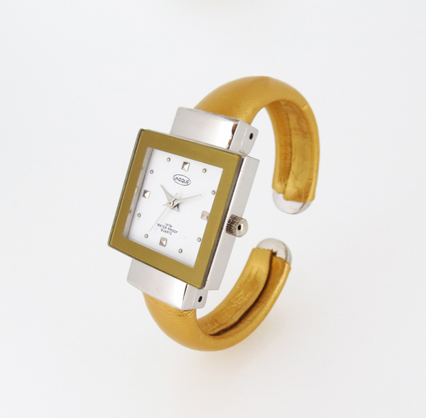 穩(wěn)達(dá)時(shí)方型淑女款手鐲表配石英機(jī)苡,可配日本機(jī)芯