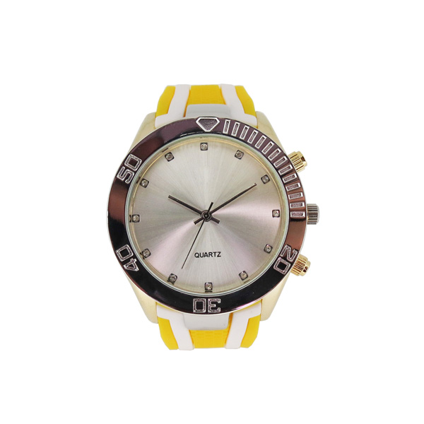 穩(wěn)達(dá)時時尚潮流合金女士手表定做