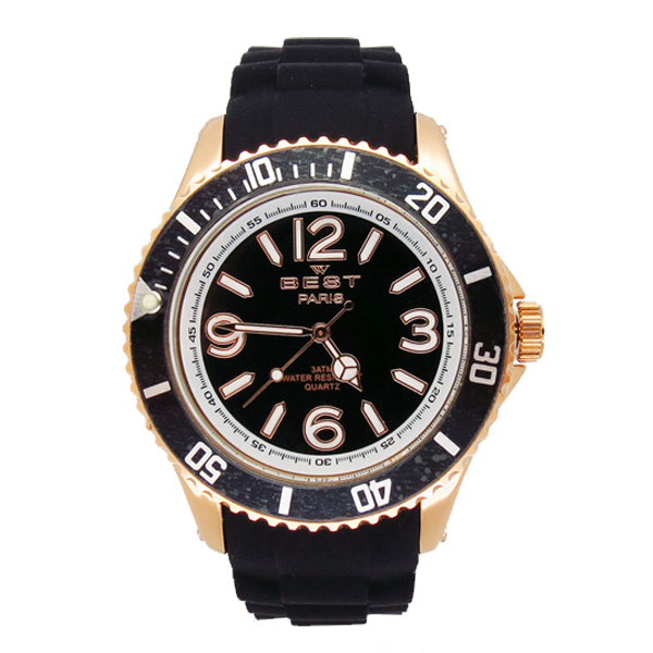 穩(wěn)達(dá)時(shí)合金男女石英手表批發(fā)市場