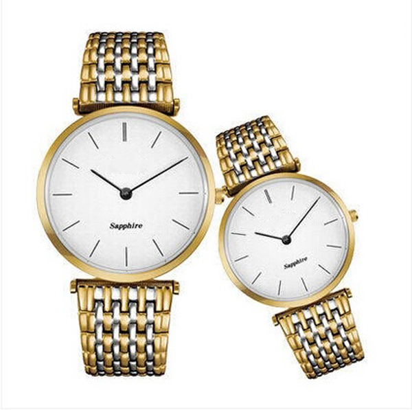 穩(wěn)達(dá)時禮品手表工廠供應(yīng)不銹鋼套裝情侶禮品手表定制代工