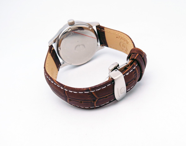 手表定制廠家供應經(jīng)典男裝不銹鋼商務手表定制【穩(wěn)達時鐘表】