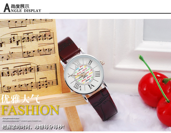 深圳手表批發(fā)廠家供應(yīng)男士學(xué)生款皮帶手表批發(fā)【穩(wěn)達(dá)時(shí)鐘表】