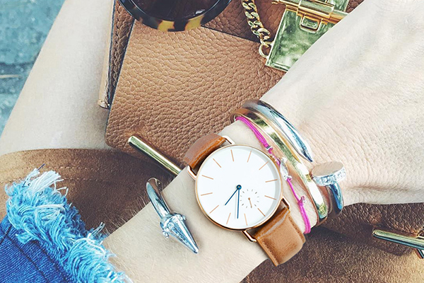 簡約款式，多彩生活&mdash;&mdash;兒童手表廠家