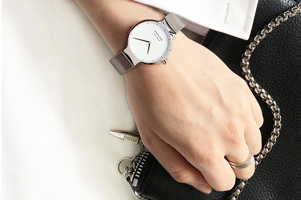 深圳定制手表——愛(ài)打造不成一派的風(fēng)格