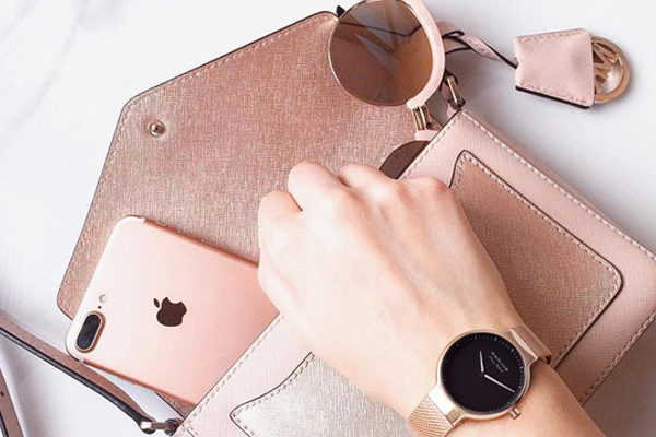 精致的生活怎么能少得了腕間的點綴——深圳鐘表廠穩(wěn)達時