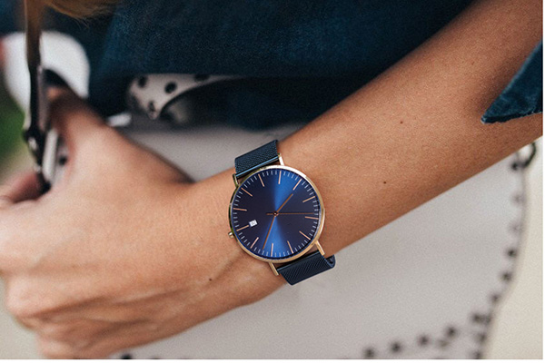 穩(wěn)達(dá)時簡約款腕表款式 廠家定制