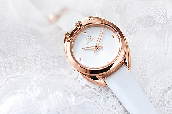 高品質(zhì)優(yōu)質(zhì)皮帶手表廠家直銷 穩(wěn)達時直銷