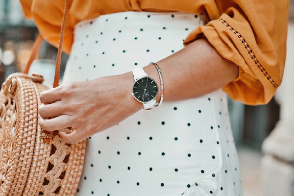 時(shí)尚石英表定制 男女士腕表廠家直銷 穩(wěn)達(dá)時(shí)