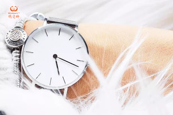 時尚禮品腕表 穩(wěn)達時手表廠家高品出產直銷