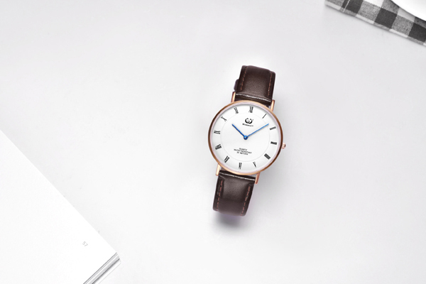 個(gè)性特色禮品手表定制 穩(wěn)達(dá)時(shí)廠家出品