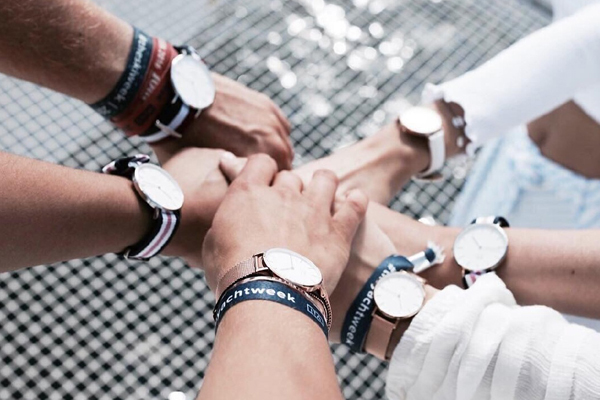 深圳手表廠 定制中高端品質(zhì)穩(wěn)達(dá)時(shí)廠家供應(yīng)