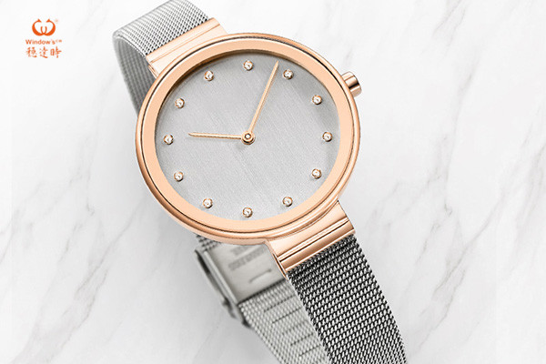 時(shí)尚石英腕表 穩(wěn)達(dá)時(shí)廠家批量定制