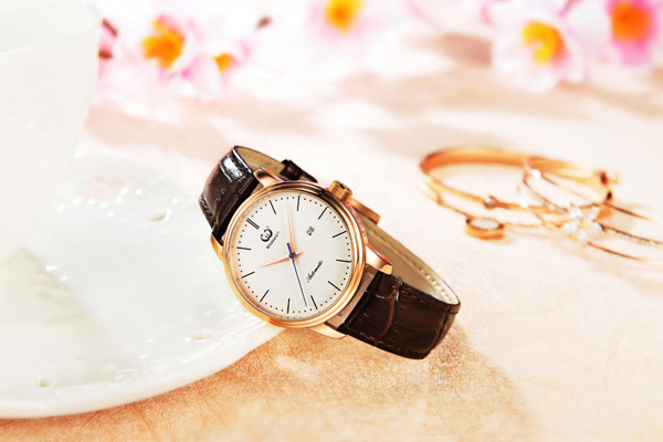 穩(wěn)達(dá)時時尚禮品手表批發(fā)  手表廠家專業(yè)直供