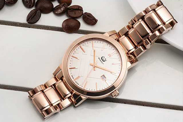 商務(wù)男士黃金腕表 穩(wěn)達(dá)時(shí)  廠家直供