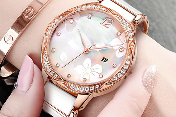 陶瓷女士時(shí)尚石英腕表 防水手表 穩(wěn)達(dá)時(shí)廠家直銷