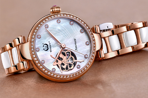 機(jī)械陶瓷女士時(shí)尚腕表 防水手表 穩(wěn)達(dá)時(shí)廠家供應(yīng)