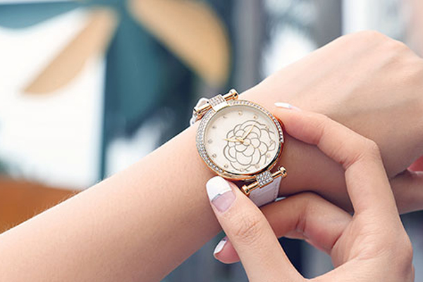 深圳手表廠-穩(wěn)達(dá)時(shí)工廠款式隨心選