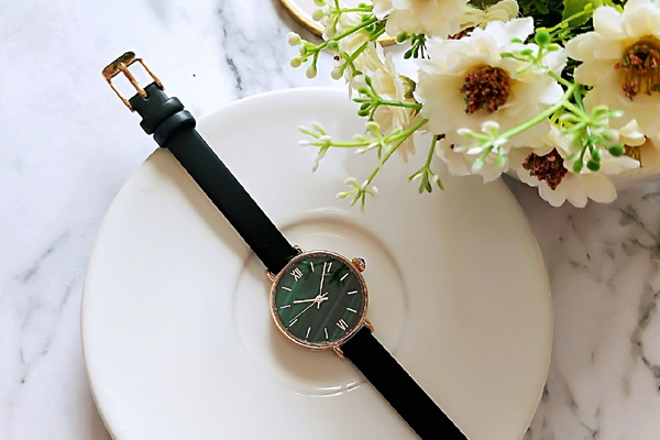簡約款 設(shè)計定制腕表 深圳工廠直供