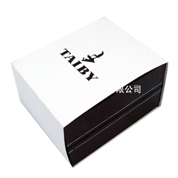 穩(wěn)達(dá)時(shí)個(gè)性新穎古典特色進(jìn)口機(jī)芯禮品紀(jì)念手表廠家