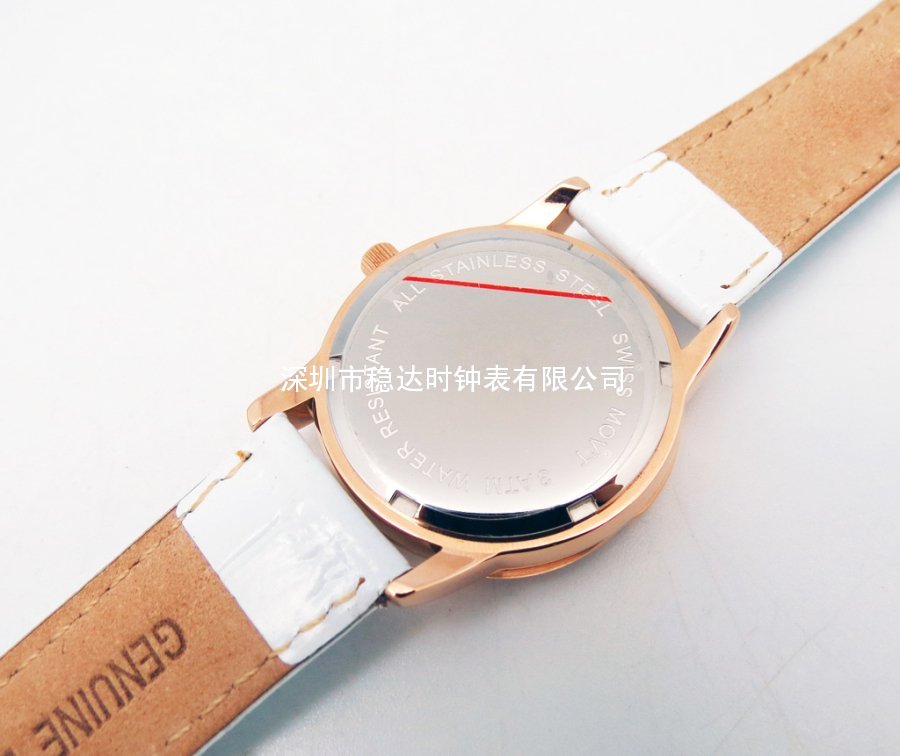 穩(wěn)達(dá)時(shí)女式時(shí)尚石英皮帶防水手表定制