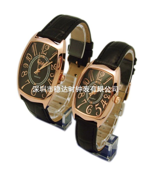 時(shí)尚大方獨(dú)特流行情侶套裝禮品手表批發(fā)