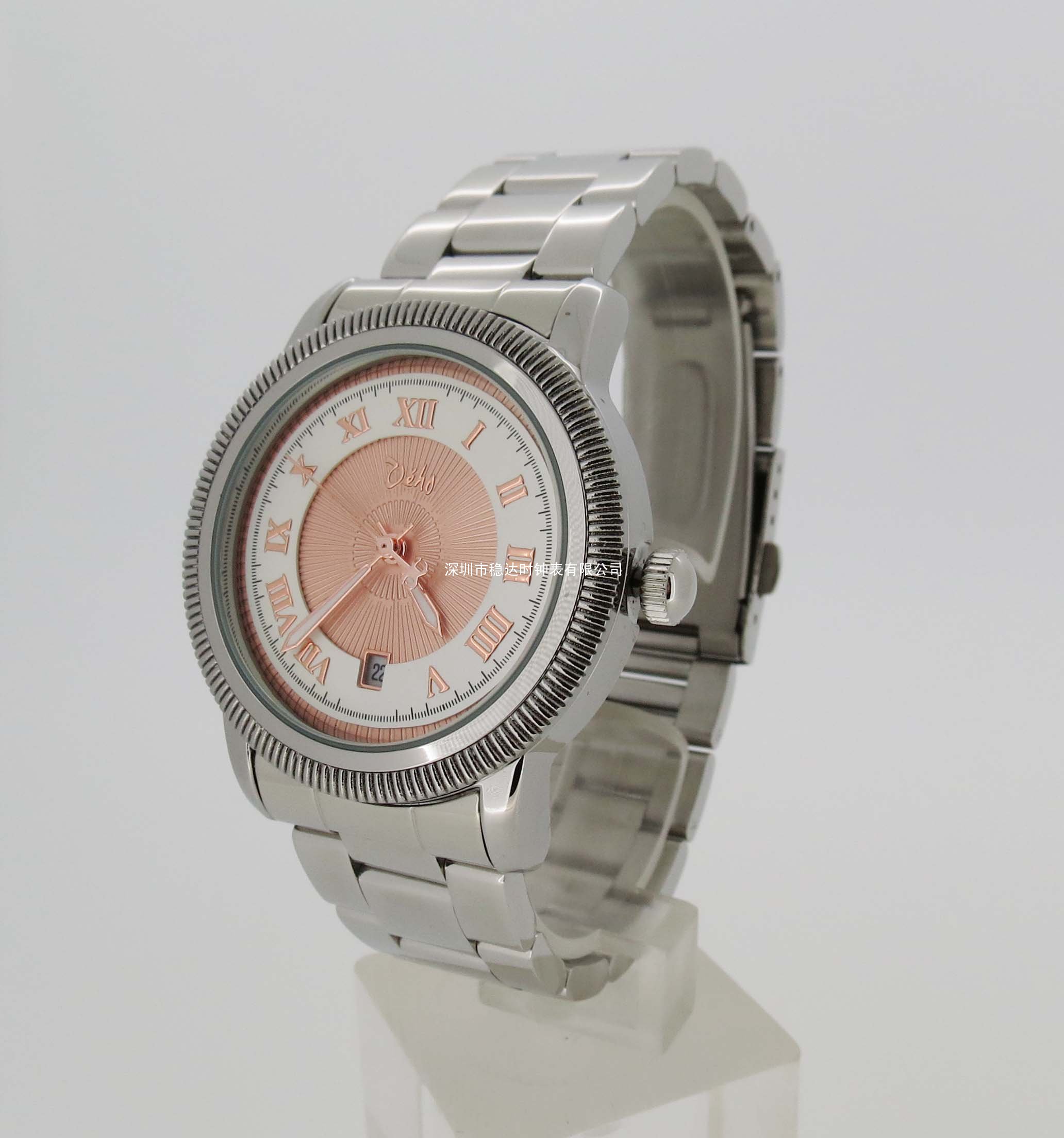 穩(wěn)達(dá)時時尚牙圈合金手表工廠
